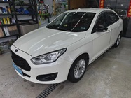 Ford Escort 2015