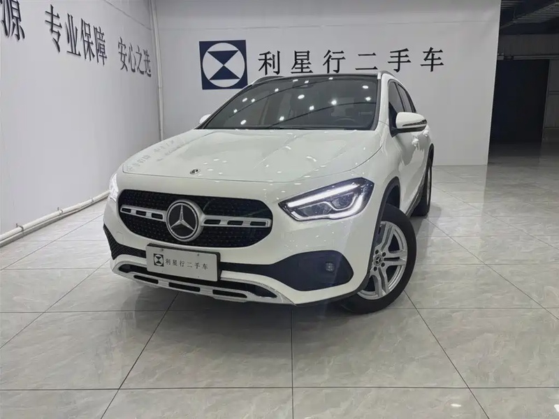 Mercedes-Benz GLA-Class