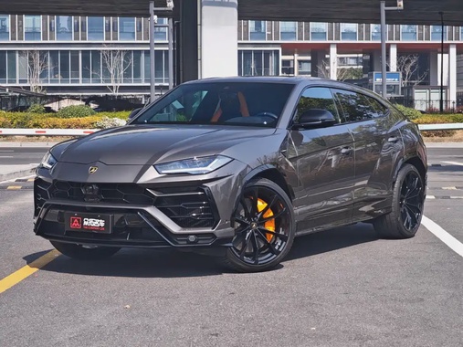 Lamborghini Urus 2022
