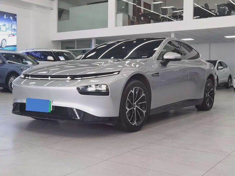 XPeng P7