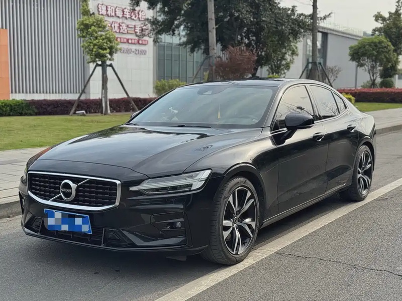 Volvo S60