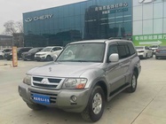 Mitsubishi Pajero 2010