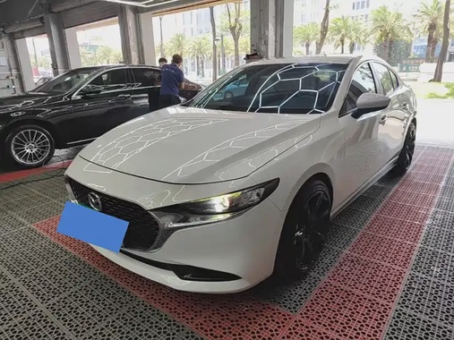 Mazda 3 2021