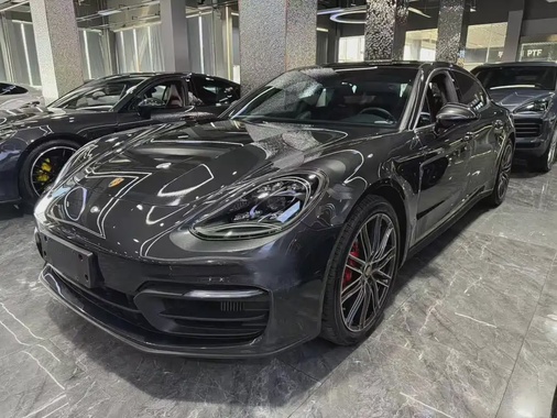 Porsche Panamera 2019