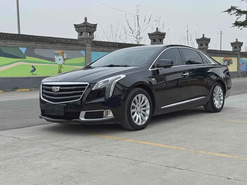 Cadillac XTS