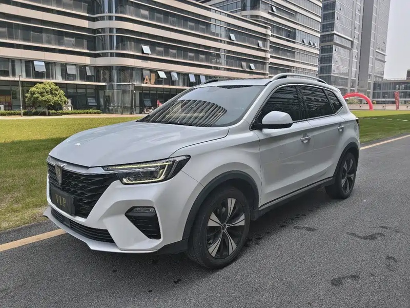 Roewe RX5