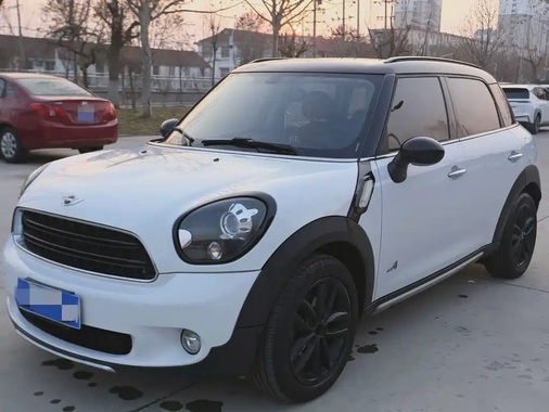 MINI Countryman 2016