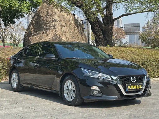 Nissan Teana 2021