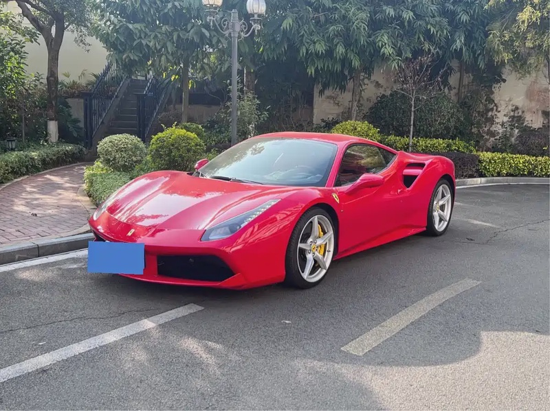 Ferrari 488