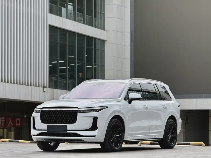 Li Auto ONE