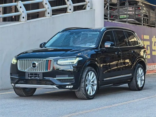 Volvo XC90 2019