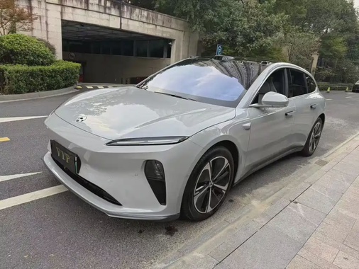 NIO ET5T 2024
