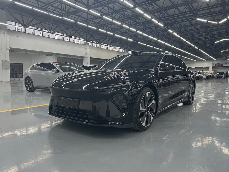 NIO ET7