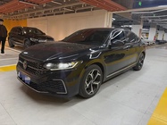 Volkswagen Passat 2025