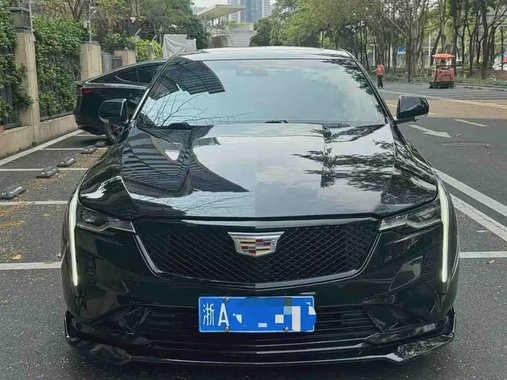 Cadillac CT4 2023