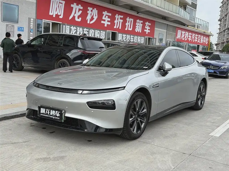 XPeng P7