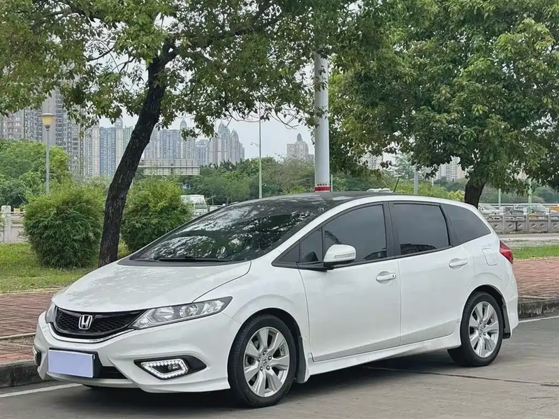Honda Jade