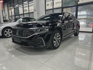 Volkswagen Passat 2022