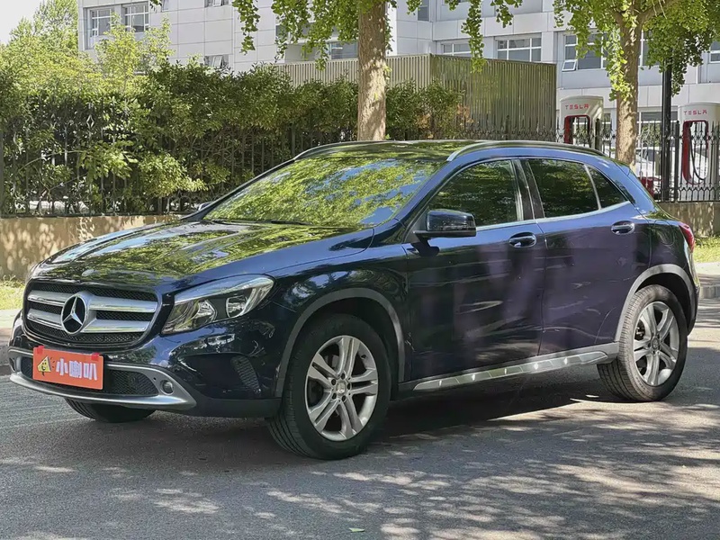 Mercedes-Benz GLA-Class