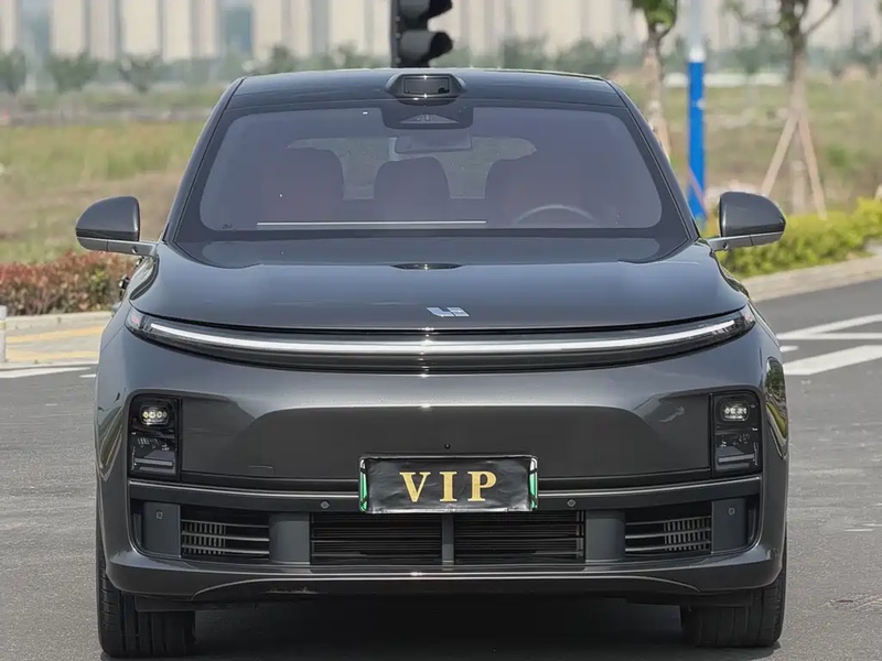 Li Auto L7