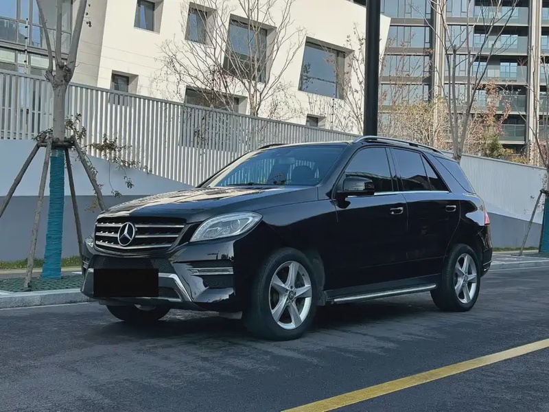 Mercedes-Benz M-Class