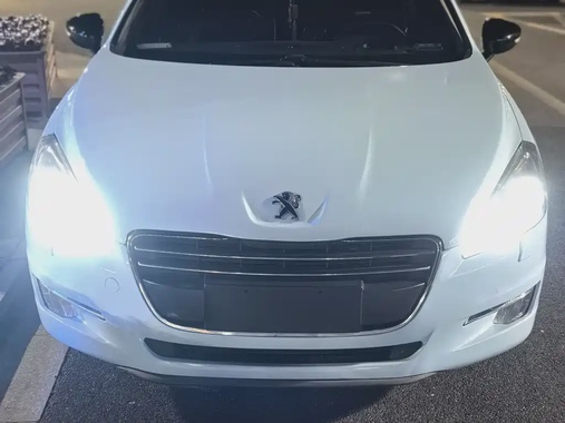 Peugeot 508 2012