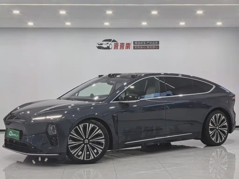 NIO ET9