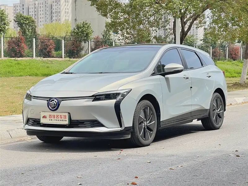 Buick Velite 6