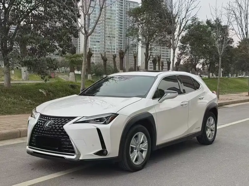 Lexus UX 2020