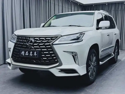 Lexus LX 2011