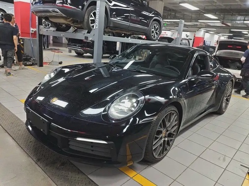 Porsche 911 2024