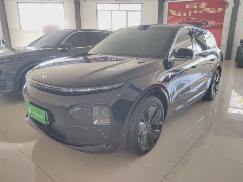 Li Auto L6