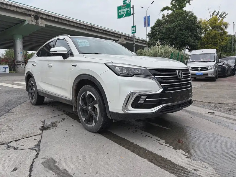Changan CS85