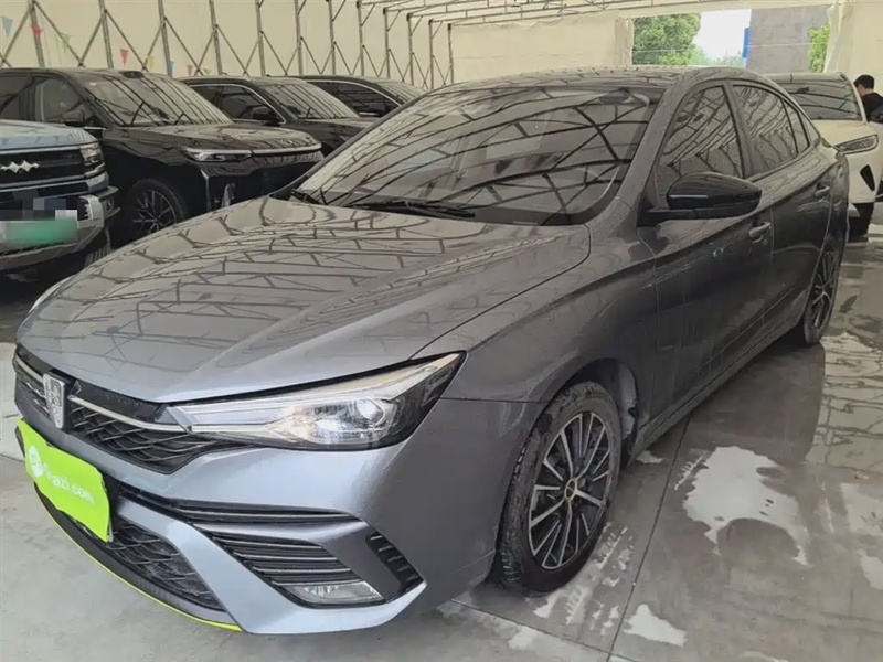 Roewe i5