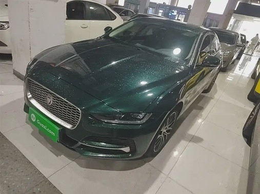 Jaguar XE 2022