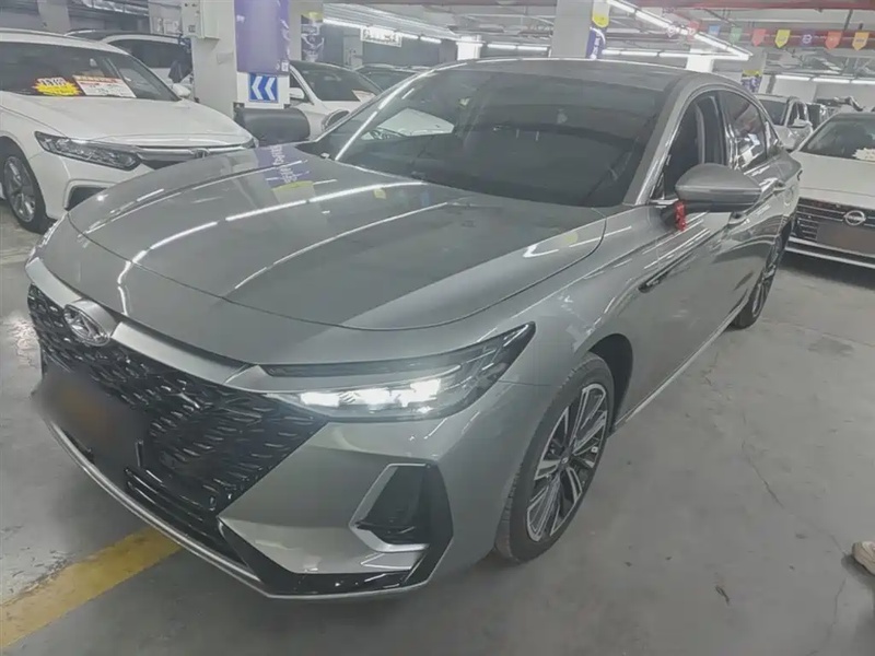 Chery Arrizo 8