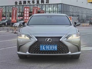 Lexus ES 2024