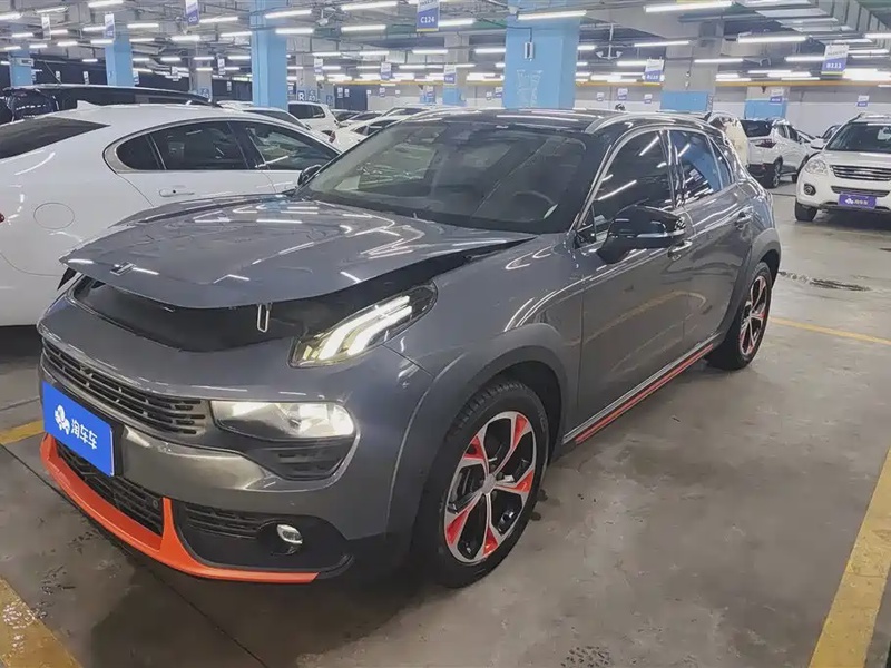 Lynk & Co 02