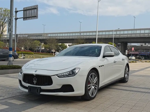 Maserati Ghibli 2015
