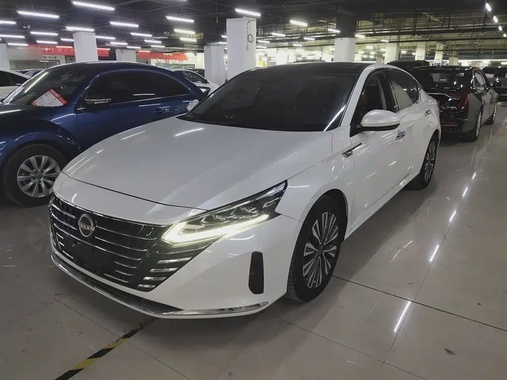 Nissan Teana 2024