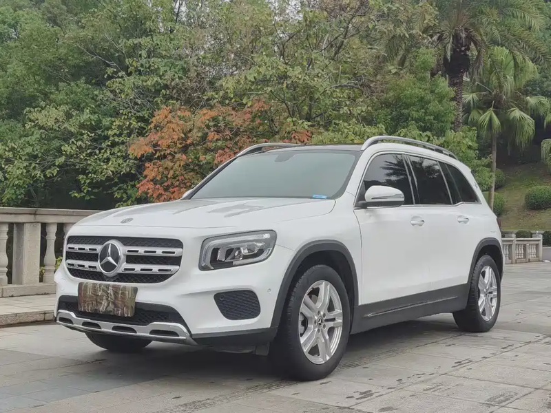 Mercedes-Benz GLB-Class