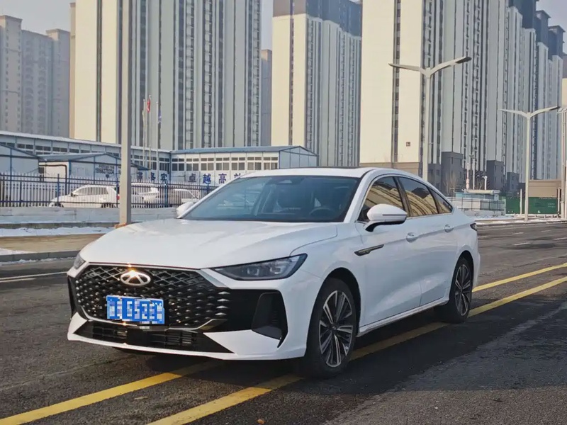 Chery Arrizo 8