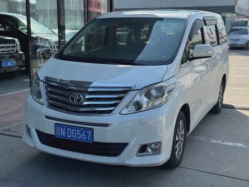 Toyota Alphard 2014