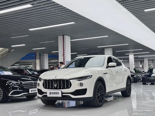 Maserati Levante 2021