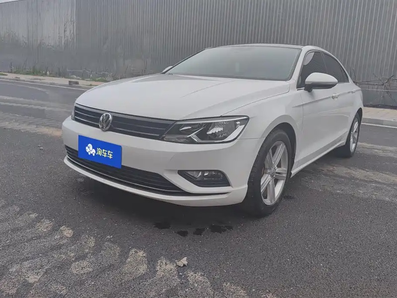 Volkswagen Lamando