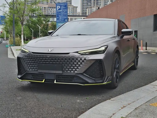 Changan UNI-V 2022
