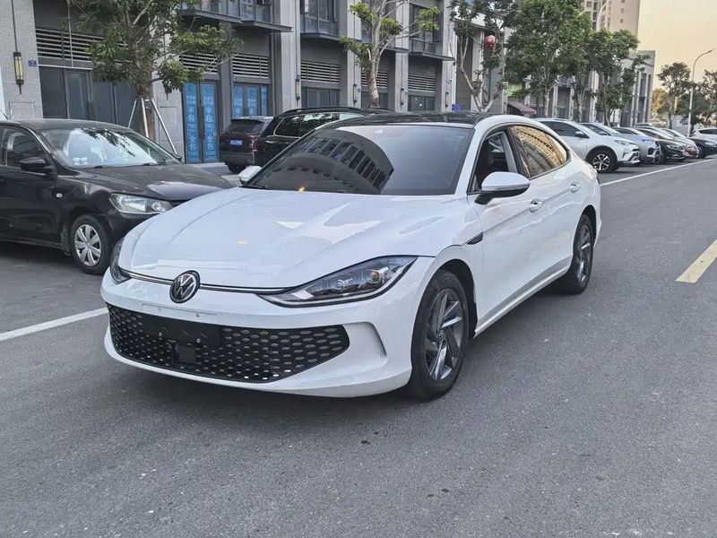 Volkswagen Lamando