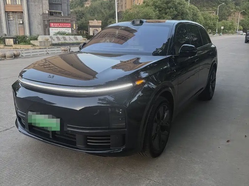 Li Auto L7 2025