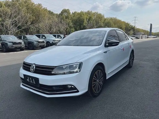 Volkswagen Sagitar 2019