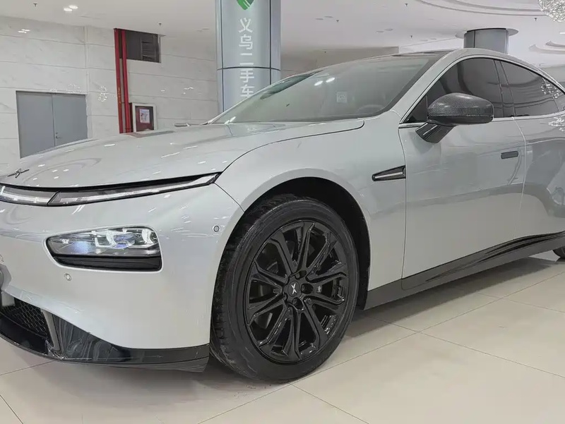 XPeng P7